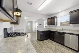 3 Santa Barbara, Manvel, TX 77578 - Photo 12