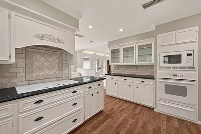 15606 Australia Street, Jersey Village, TX 77040 - Photo 18
