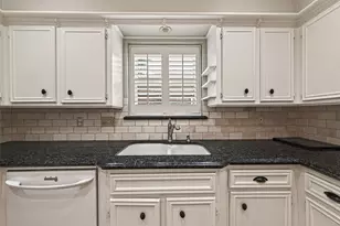 15606 Australia St, Jersey Village, TX 77040 - Photo 16