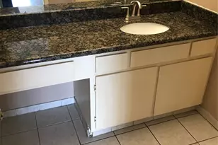 2121 Hepburn St, Houston, TX 77054 - Photo 2