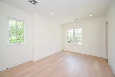 2247 North Boulevard, Houston, TX 77098 - Photo 8