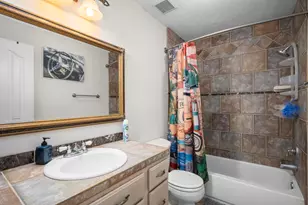 2 Amber Fire Pl, The Woodlands, TX 77381 - Photo 22