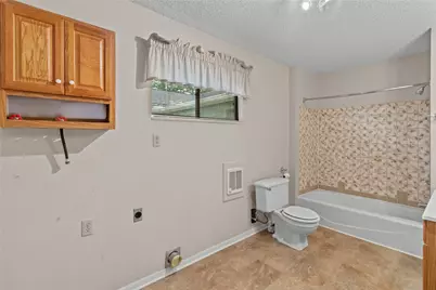 4848 Wickwillow, Alvin, TX 77511 - Photo 28