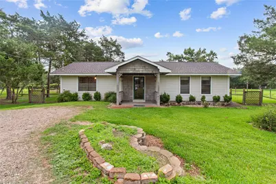 4848 Wickwillow, Alvin, TX 77511 - Photo 4