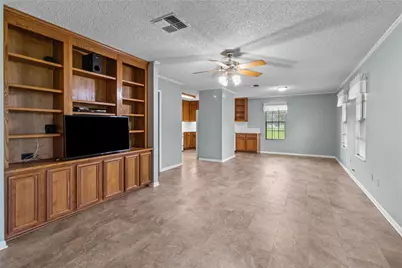 4848 Wickwillow, Alvin, TX 77511 - Photo 8