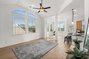 9439 Garden Gate Dr, Missouri City, TX 77459 - Photo 2