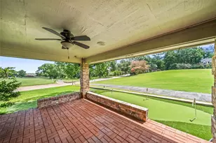 101 Fairway View Ln, Montgomery, TX 77356 - Photo 22