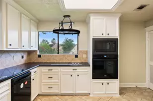 101 Fairway View Ln, Montgomery, TX 77356 - Photo 4