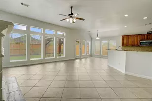 13612 Summer Cloud Ln, Pearland, TX 77584 - Photo 10