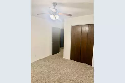 501 E Oak Street, Highlands, TX 77562 - Photo 6