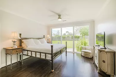 10303 Lynbrook Hollow Street, Houston, TX 77042 - Photo 28