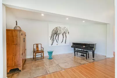 10303 Lynbrook Hollow Street, Houston, TX 77042 - Photo 8