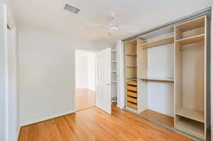 10303 Lynbrook Hollow St, Houston, TX 77042 - Photo 40