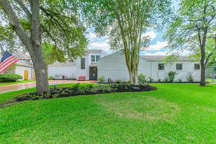 10303 Lynbrook Hollow St, Houston, TX 77042 - Photo 2