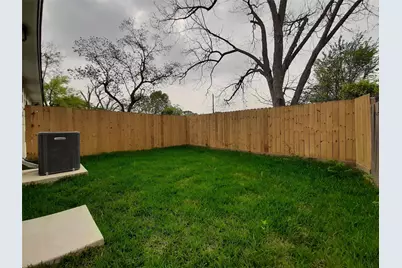 4530 Mayflower Street, Houston, TX 77051 - Photo 8