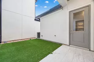 2435 Prairie Hollow Ln, Houston, TX 77077 - Photo 48