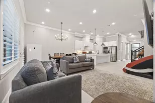 2435 Prairie Hollow Ln, Houston, TX 77077 - Photo 10