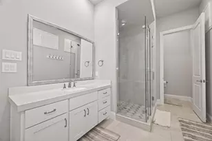 2435 Prairie Hollow Ln, Houston, TX 77077 - Photo 30