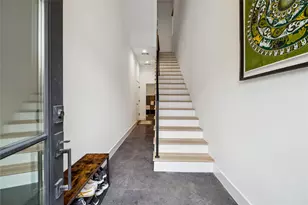 711 Memorial Heights Dr, Houston, TX 77007 - Photo 2