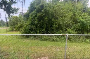 850 Slade St, Coldspring, TX 77331 - Photo 26