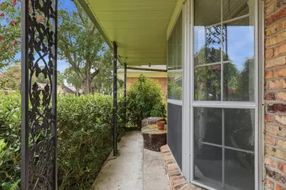 2216 Peach Lane, Pasadena, TX 77502 - Photo 4