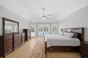 607 Timber Cir, Houston, TX 77079 - Photo 16