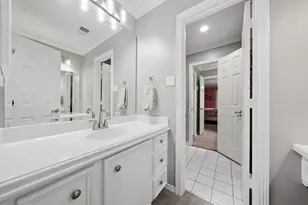 607 Timber Cir, Houston, TX 77079 - Photo 32