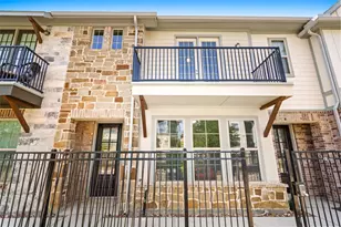 9521 Towne Lake Pkwy, Cypress, TX 77433 - Photo 2