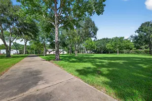 2210 Creek Rd, Brookshire, TX 77423 - Photo 38