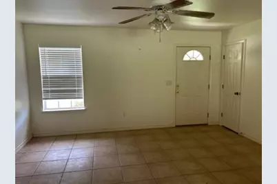 105 6th Street, Ingram, TX 78025 - Photo 10