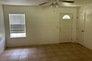105 6th St, Ingram, TX 78025 - Photo 10
