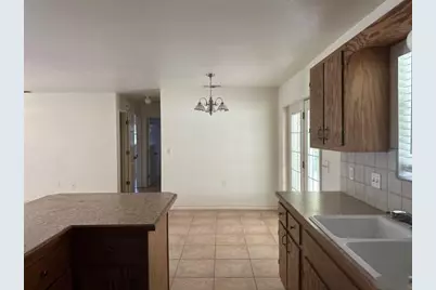 105 6th Street, Ingram, TX 78025 - Photo 12