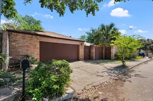 8342 Silvan Wind Ln, Houston, TX 77040 - Photo 2