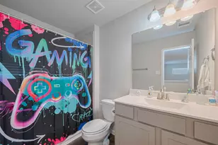 10914 Webber Ln, Texas City, TX 77591 - Photo 22