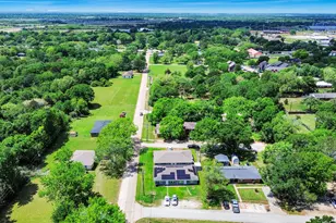 716 Hargest St, Prairie View, TX 77446 - Photo 20