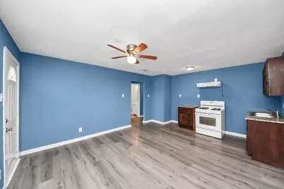 716 Hargest Street #B, Prairie View, TX 77446 - Photo 4