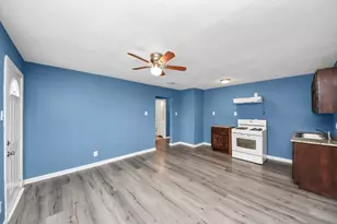 716 Hargest St, Prairie View, TX 77446 - Photo 4