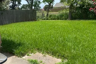 6326 Olson Ln, Pasadena, TX 77505 - Photo 10