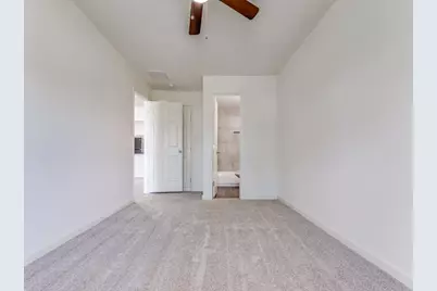 8702 Josie Street, Houston, TX 77029 - Photo 14