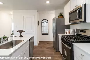 1257 Hickory Grove St, Brenham, TX 77833 - Photo 4