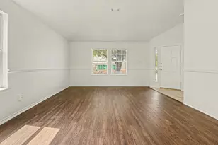 1819 Manor Dr, Baytown, TX 77521 - Photo 6