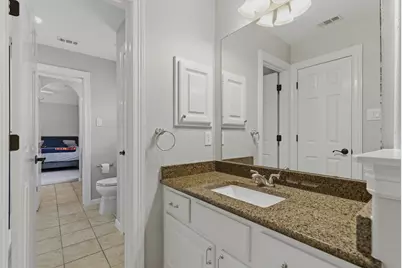 39 E Green Pastures Circle, The Woodlands, TX 77382 - Photo 36