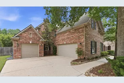 39 E Green Pastures Circle, The Woodlands, TX 77382 - Photo 4