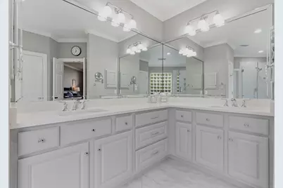 39 E Green Pastures Circle, The Woodlands, TX 77382 - Photo 24