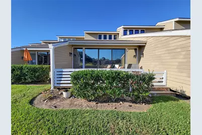 10 April Point Drive S, Conroe, TX 77356 - Photo 26