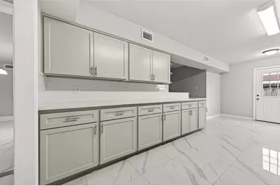 7739 Antoine Drive, Houston, TX 77088 - Photo 16