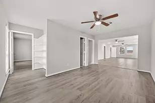 7739 Antoine Dr, Houston, TX 77088 - Photo 44