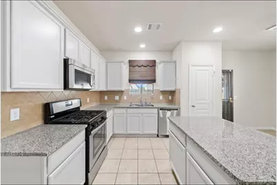 5711 Water Violet Lane, Richmond, TX 77407 - Photo 6