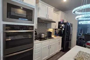 2375 Diamond D Dr, Beaumont, TX 77713 - Photo 18