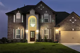 2375 Diamond D Dr, Beaumont, TX 77713 - Photo 2